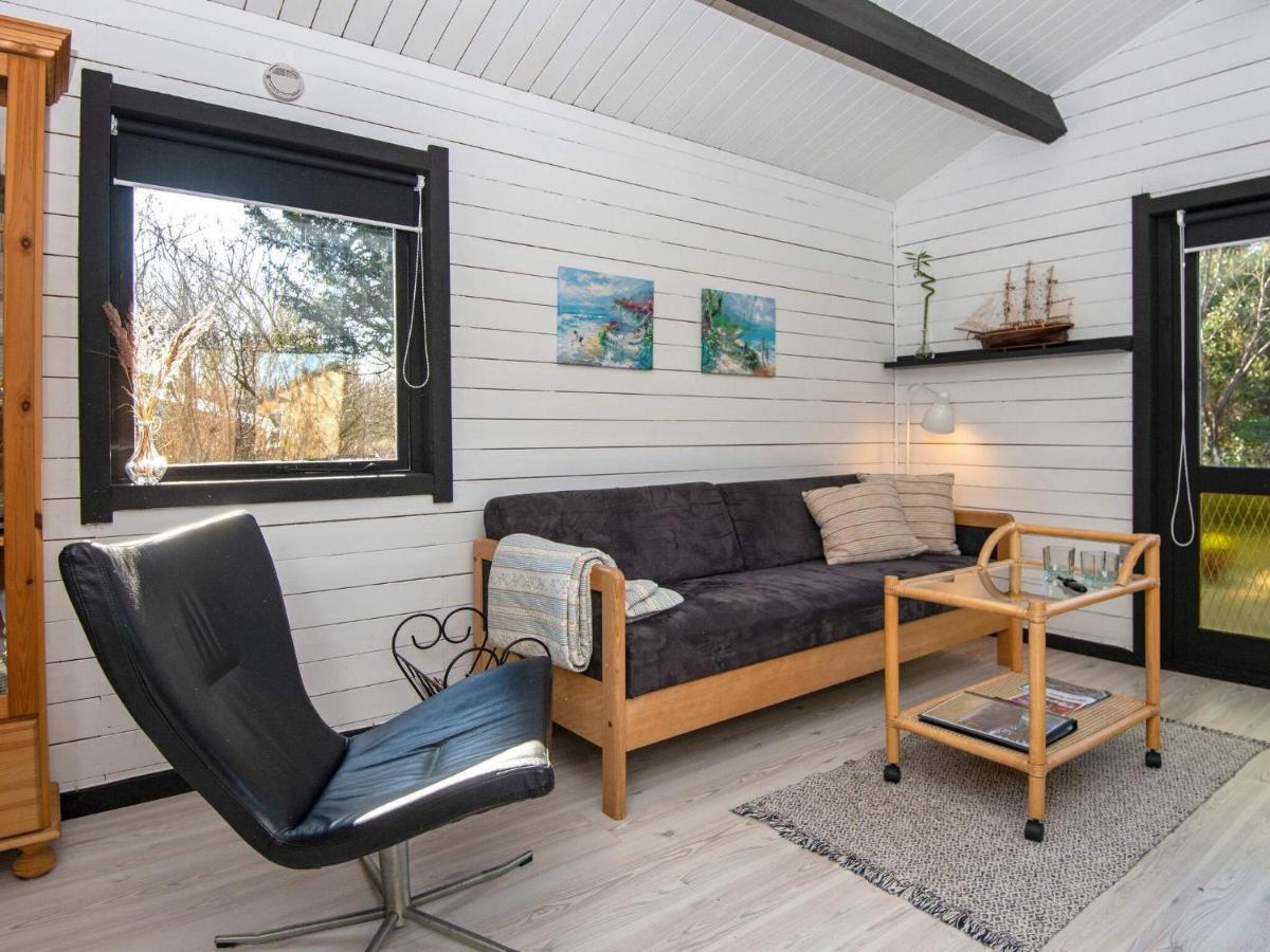 4 Person Holiday Home In Nibe ภายนอก รูปภาพ